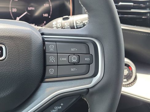 New 2026 Jeep Grand Wagoneer Limited AWD/4WD image 22
