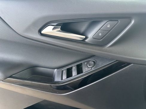 New 2026 Chevrolet Equinox LT w/ Convenience Package II image 23