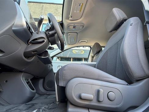 Used 2024 Hyundai Ioniq 5 SEL image 11