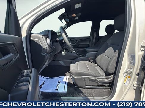 Used 2026 Chevrolet Colorado Trail Boss AWD/4WD image 21