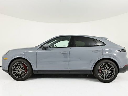 New 2026 Porsche Cayenne S AWD/4WD image 2