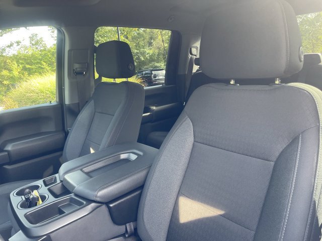 Used 2024 Chevrolet Silverado 2500 Custom w/ Custom Convenience Package AWD/4WD image 11