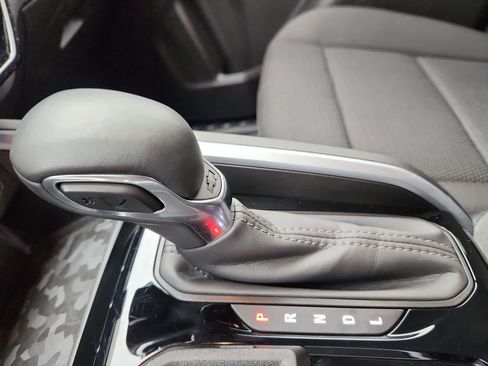 Used 2025 Chevrolet Colorado LT w/ Advanced Trailering Package image 20