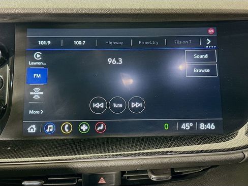 Used 2023 Buick Envision Preferred w/ Sport Touring Package image 14