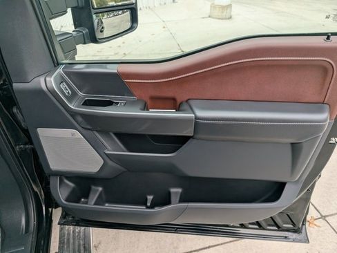 Used 2023 Ford F150 Lariat w/ Equipment Group 502A High image 36