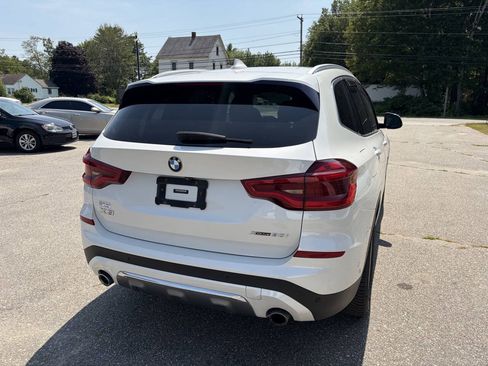 Used 2018 BMW X3 xDrive30i w/ Executive Package AWD/4WD image 9