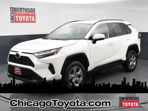 Used 2024 Toyota RAV4 XLE FWD image 1