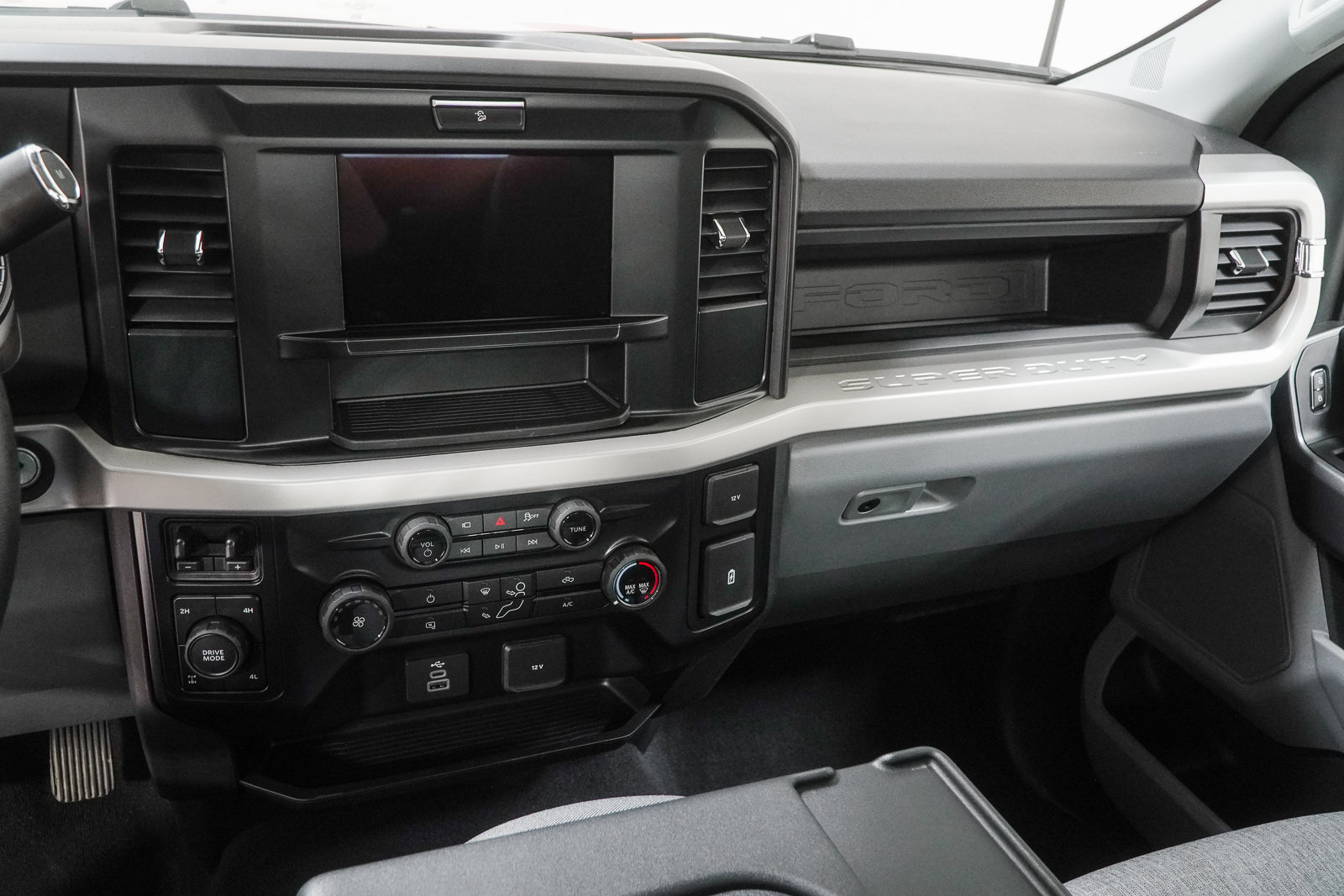 Used 2025 Ford F350 XL w/ STX Appearance Package AWD/4WD image 41