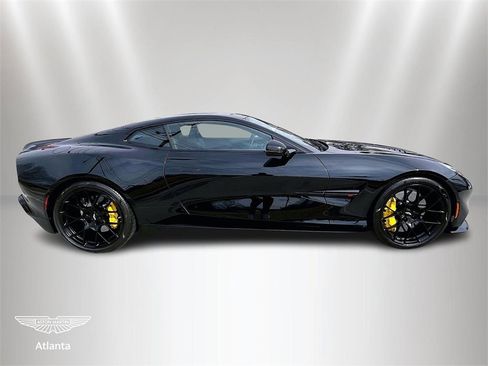 Used 2026 Aston Martin Vanquish image 6