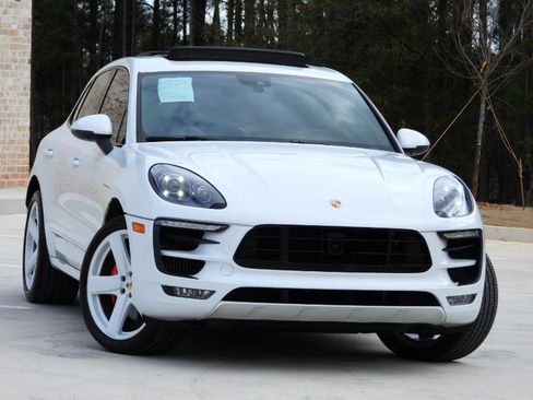 Used 2018 Porsche Macan GTS image 15