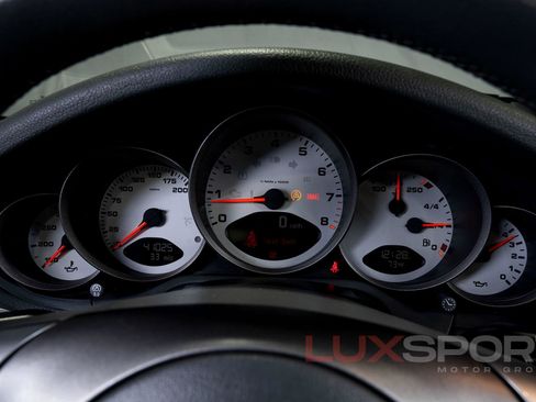 Used 2006 Porsche 911 Carrera S image 32