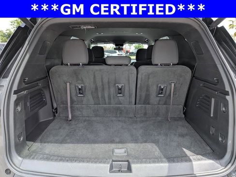 Used 2024 Chevrolet Traverse LT AWD/4WD image 12