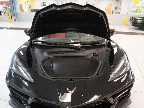 Used 2026 Chevrolet Corvette Stingray Coupe w/ Z51 Performance Package RWD image 29