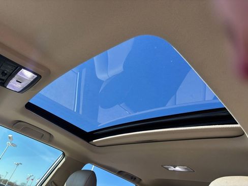 Used 2023 Toyota 4Runner Limited image 8