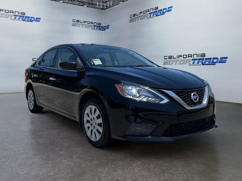 Used 2019 Nissan Sentra S FWD image 3