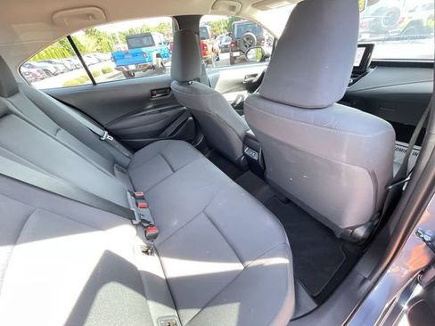 Used 2023 Toyota Corolla LE FWD image 34