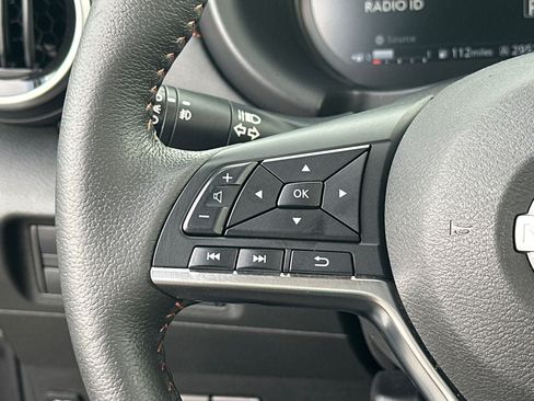 Used 2023 Nissan Kicks SR w/ SR Premium Package FWD image 26