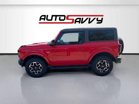 Used 2023 Ford Bronco Outer Banks image 4