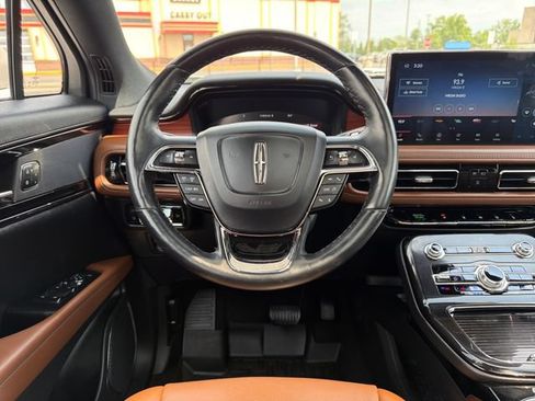 Certified 2023 Lincoln Nautilus Reserve AWD/4WD image 16