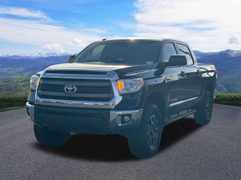 Used 2015 Toyota Tundra SR5 image 1