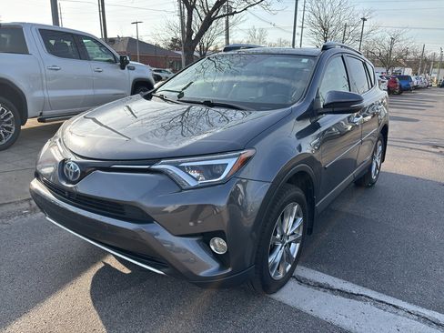 Used 2016 Toyota RAV4 Limited w/ Advanced Technology Package image 3