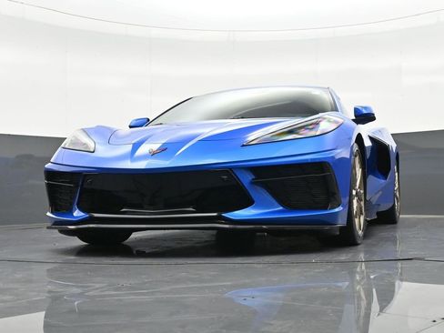 Used 2024 Chevrolet Corvette Stingray Preferred Cpe w/ 2LT image 31