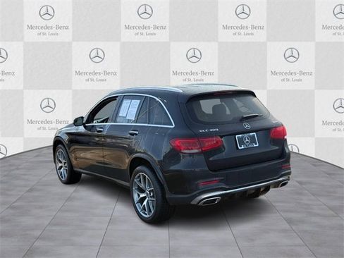 Certified 2022 Mercedes-Benz GLC 300 4MATIC image 4