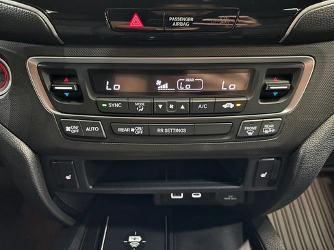 Used 2024 Honda Passport TrailSport image 26