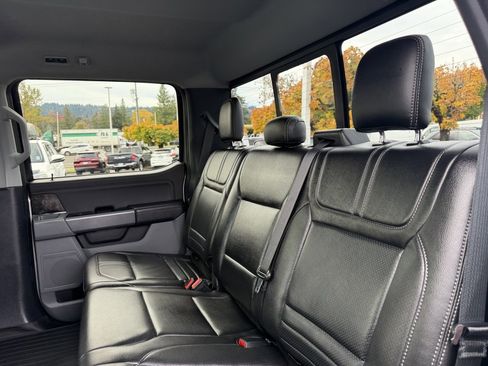 Used 2022 Ford F150 XLT w/ Equipment Group 302A High image 8