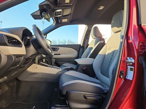 Certified 2025 Subaru Forester image 13