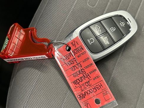 Used 2022 Hyundai Santa Cruz SEL Premium image 38