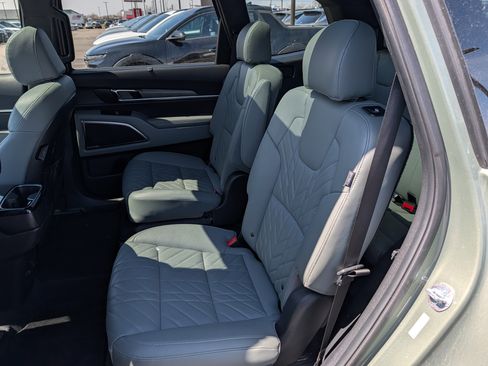 Used 2023 Kia Telluride SX X-Line AWD/4WD image 12