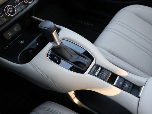 Used 2026 Honda HR-V EX-L image 23