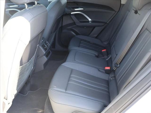Certified 2025 Audi Q5 Premium w/ Convenience Package AWD/4WD image 25