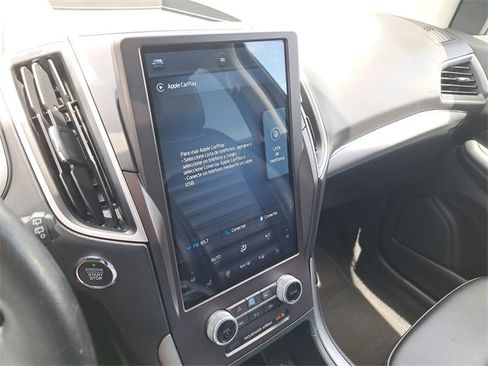 Used 2021 Ford Edge SEL image 28