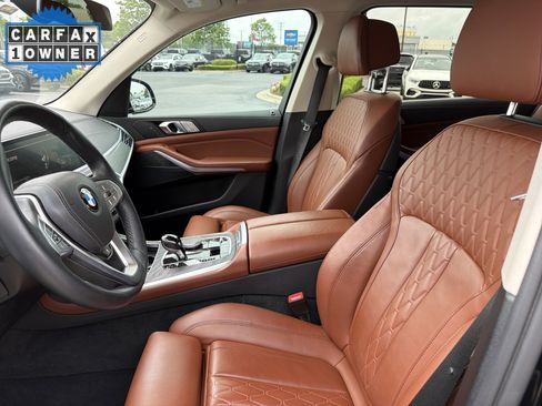 Used 2022 BMW X7 xDrive40i AWD/4WD image 11