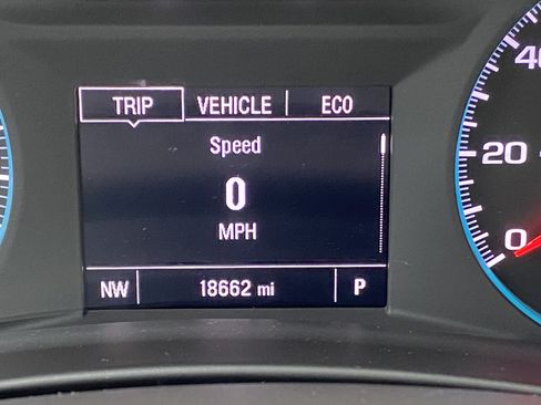 Used 2024 Chevrolet Equinox LS FWD image 22