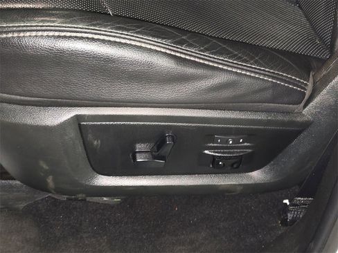 Used 2018 RAM 2500 Power Wagon w/ Leather & Luxury Group image 17