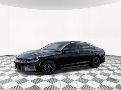 New 2026 Kia K5 LXS FWD image 3