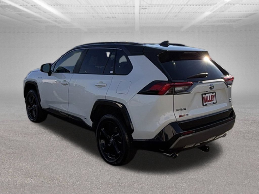 Used 2019 Toyota RAV4 XSE w/ XSE Weather Package AWD/4WD image 9