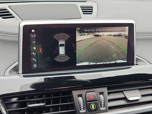 Used 2022 BMW X2 sDrive28i FWD image 16