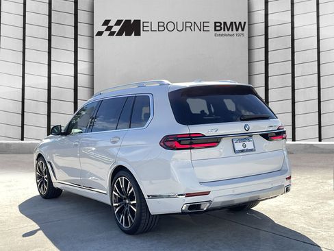 New 2026 BMW X7 xDrive40i w/ Premium Package image 6