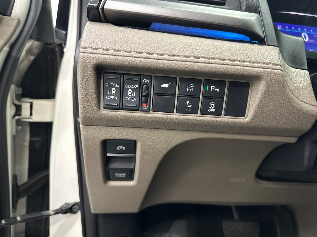 Used 2019 Honda Odyssey Elite image 36
