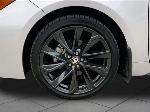 Used 2024 Toyota Corolla SE FWD image 11