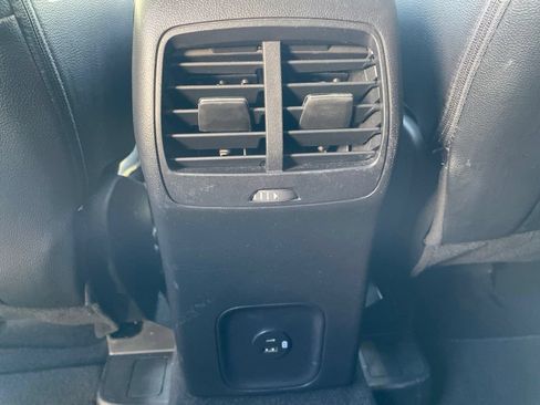 Used 2022 Ford Escape SEL FWD image 22