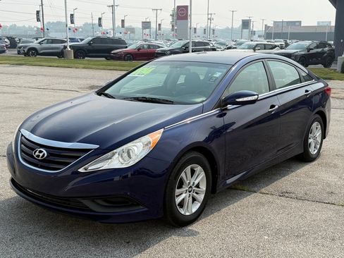 Used 2014 Hyundai Sonata GLS w/ Popular Equipment Group 2 FWD image 3