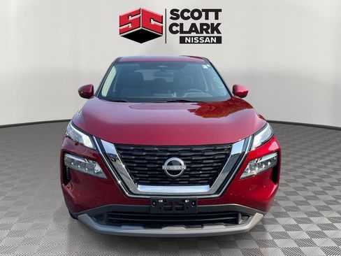 Used 2023 Nissan Rogue SV AWD/4WD image 2