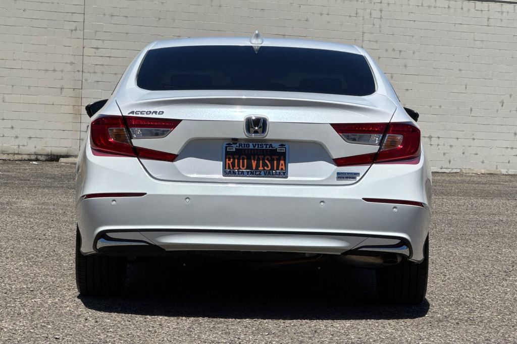 Used 2022 Honda Accord Touring image 5