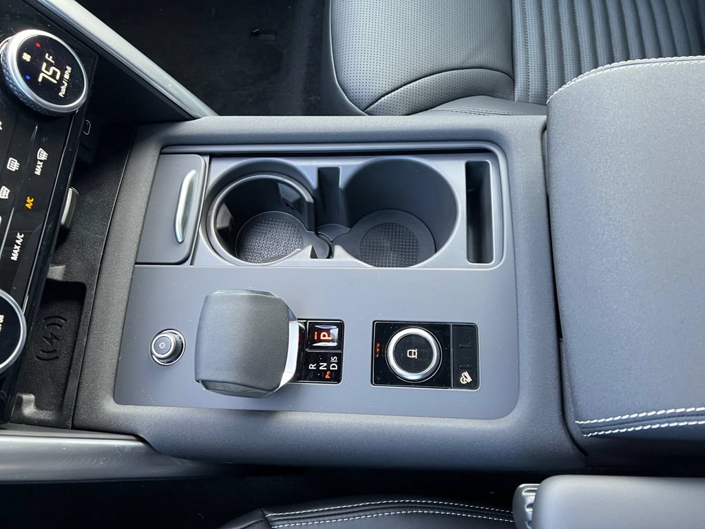 New 2025 Land Rover Discovery Dynamic SE AWD/4WD image 20