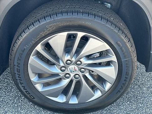New 2027 Buick Enclave Preferred w/ Power Package FWD image 17